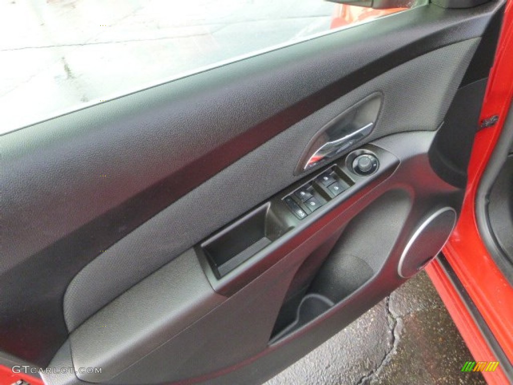 2012 Cruze LT/RS - Victory Red / Jet Black photo #14