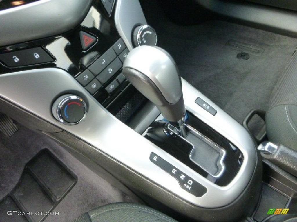 2012 Cruze LT/RS - Victory Red / Jet Black photo #17