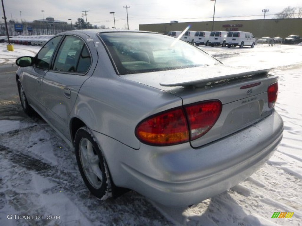 2003 Alero GL Sedan - Sterling Metallic / Pewter photo #2