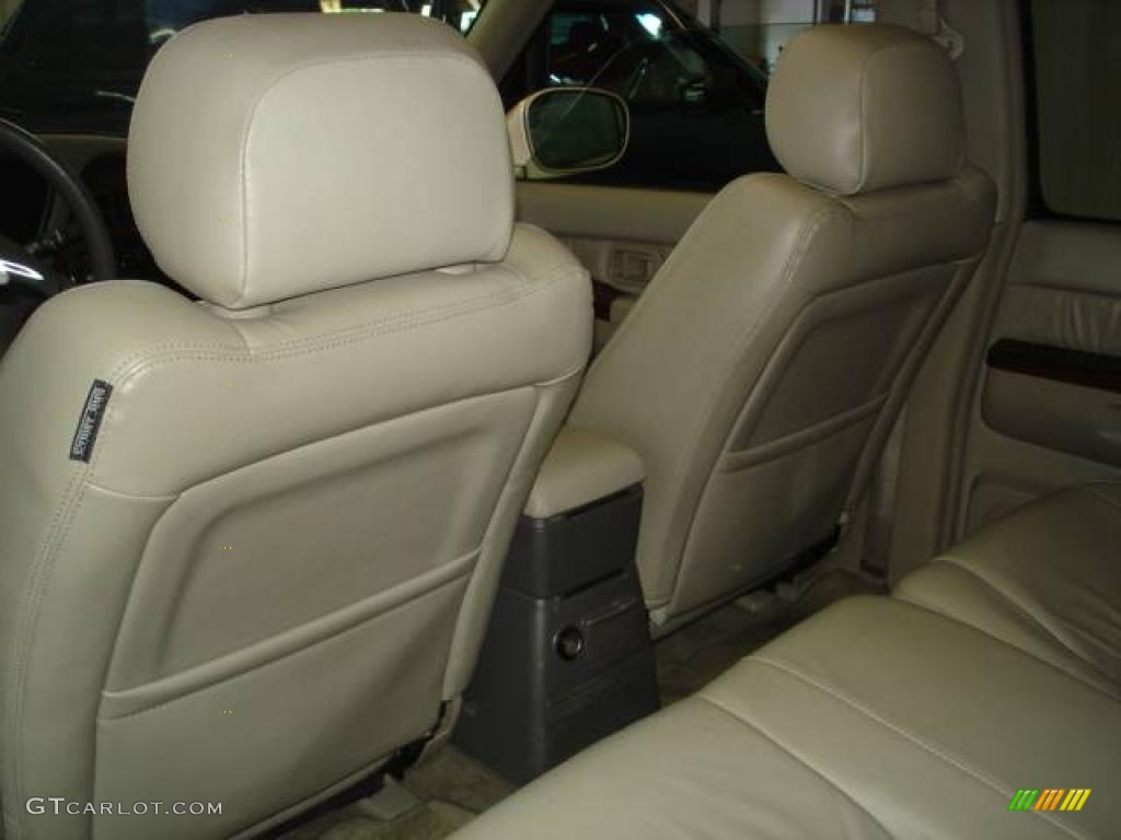 1999 QX4 4x4 - Tuscan Beige Metallic / Beige photo #12