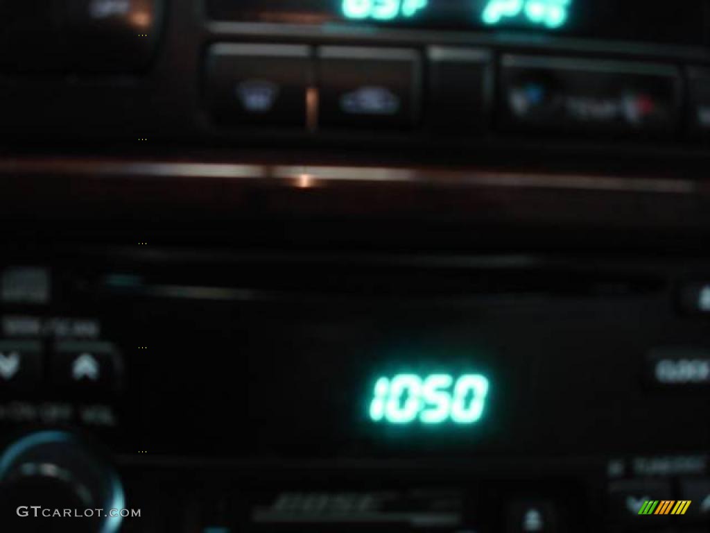 1999 QX4 4x4 - Tuscan Beige Metallic / Beige photo #23