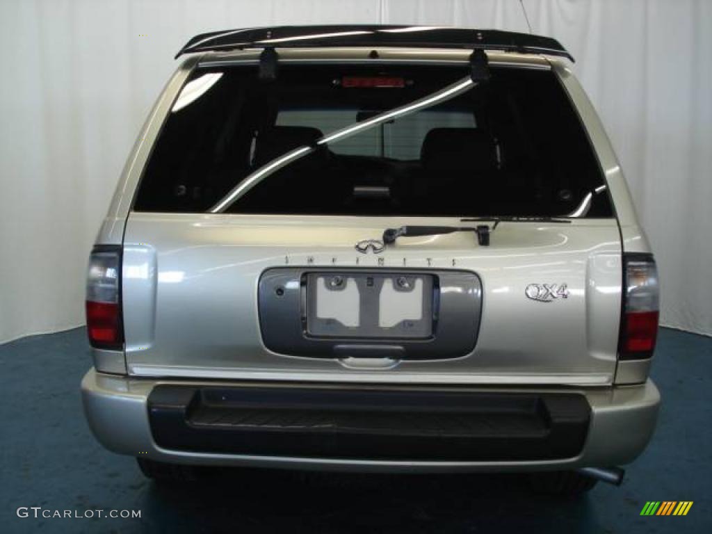 1999 QX4 4x4 - Tuscan Beige Metallic / Beige photo #38