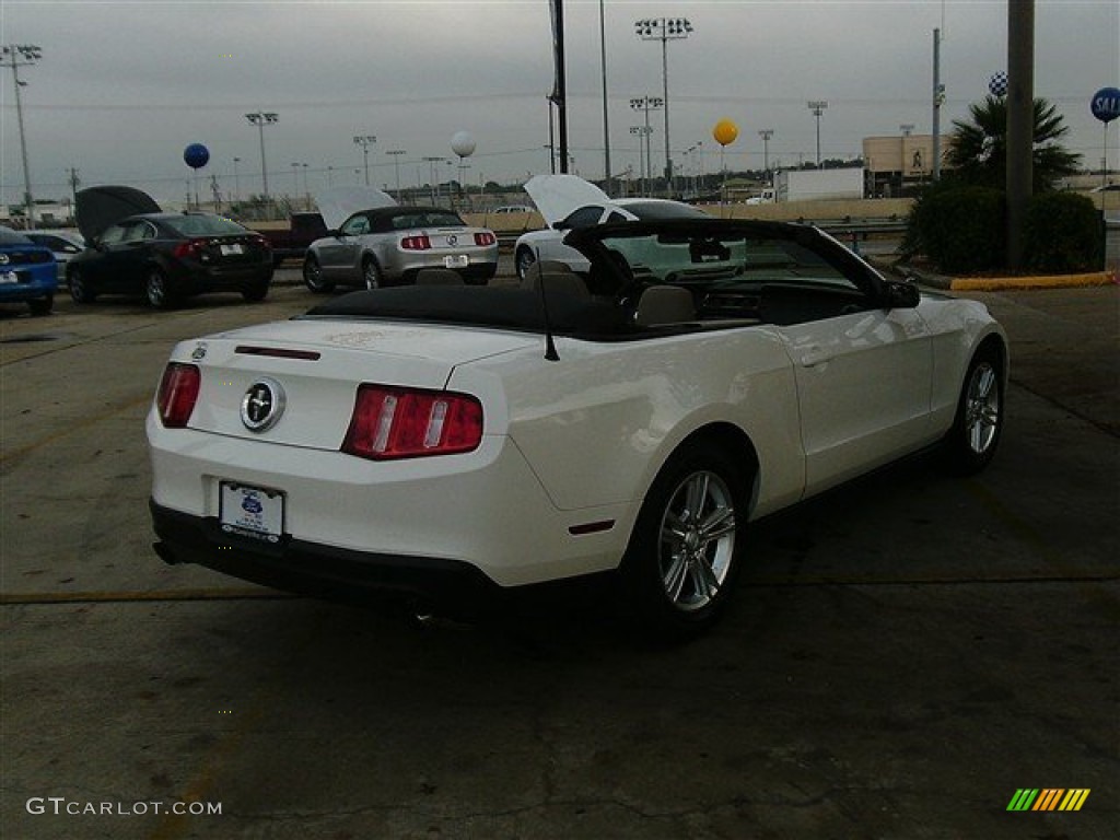 2011 Mustang V6 Convertible - Performance White / Stone photo #15