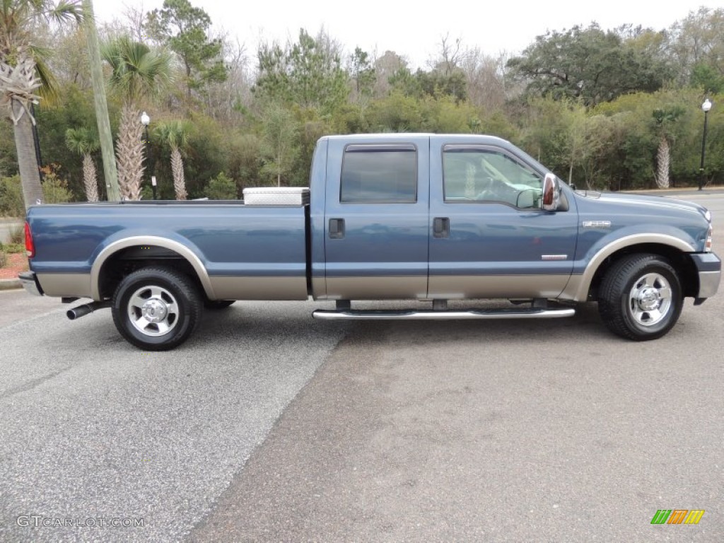 2006 F250 Super Duty Lariat Crew Cab - Medium Wedgewood Blue Metallic / Tan photo #13