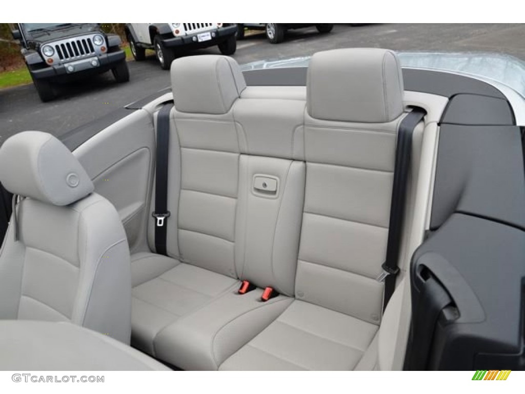 2008 Volkswagen Eos 2.0T Rear Seat Photo #89571785