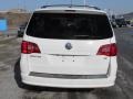 2009 Calla Lilly White Volkswagen Routan SE  photo #8