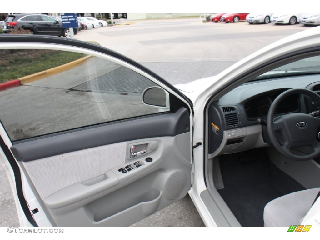 2007 Spectra EX Sedan - White / Gray photo #9