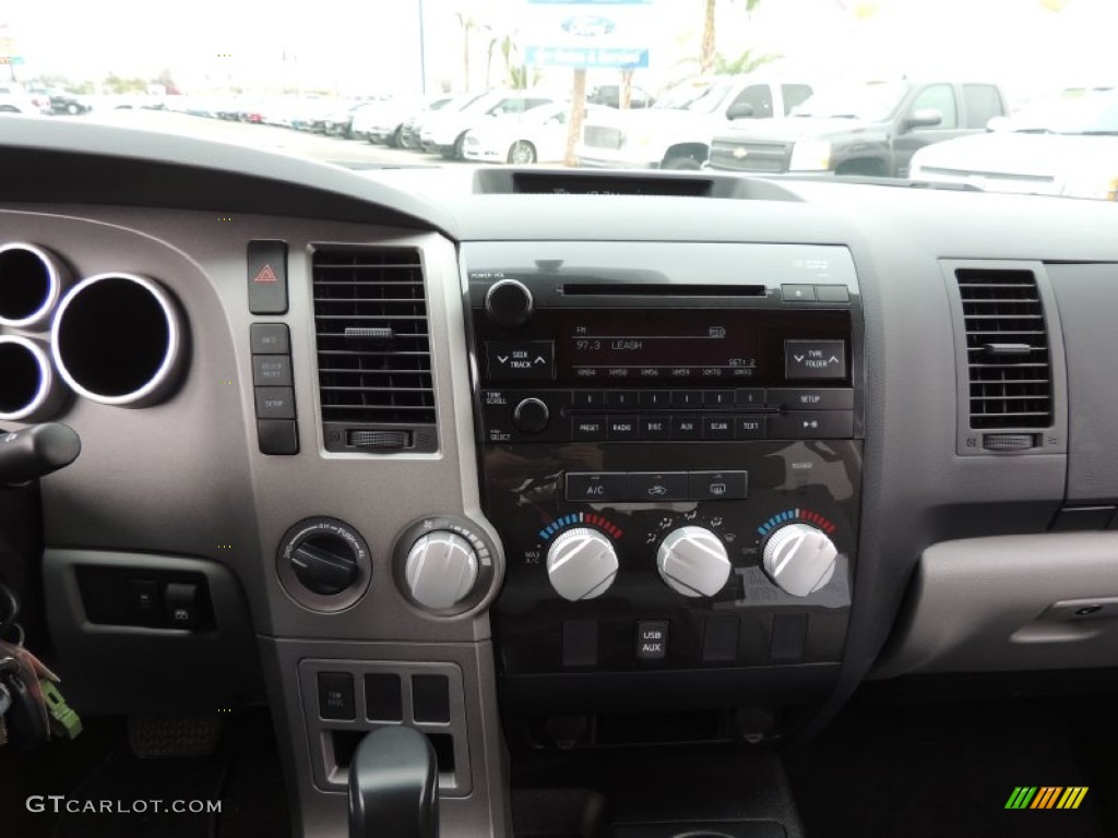 2013 Tundra SR5 CrewMax 4x4 - Magnetic Gray Metallic / Graphite photo #17