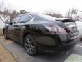 Super Black - Maxima 3.5 SV Photo No. 2