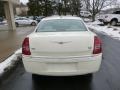 Cool Vanilla - 300 C HEMI AWD Photo No. 7