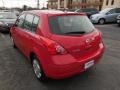 2009 Red Alert Nissan Versa 1.8 S Hatchback  photo #7