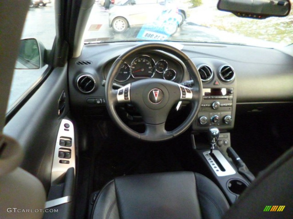 2010 Pontiac G6 GT Sedan Dashboard Photos