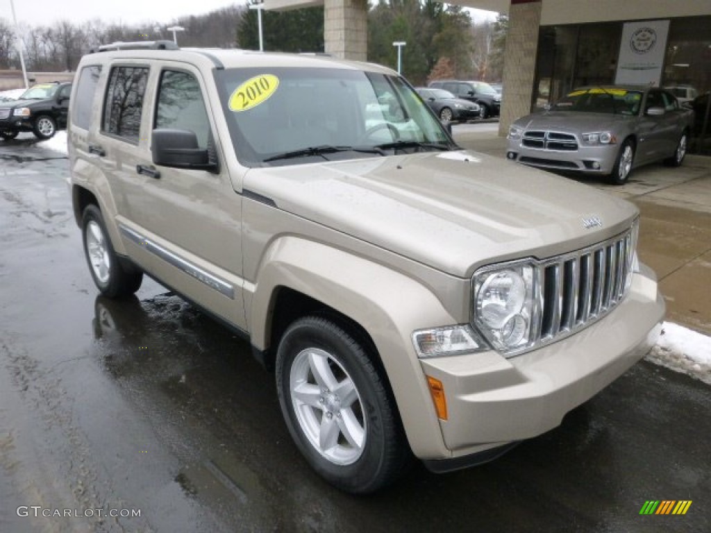 Light Sandstone Pearl 2010 Jeep Liberty Limited 4x4 Exterior Photo #89584334