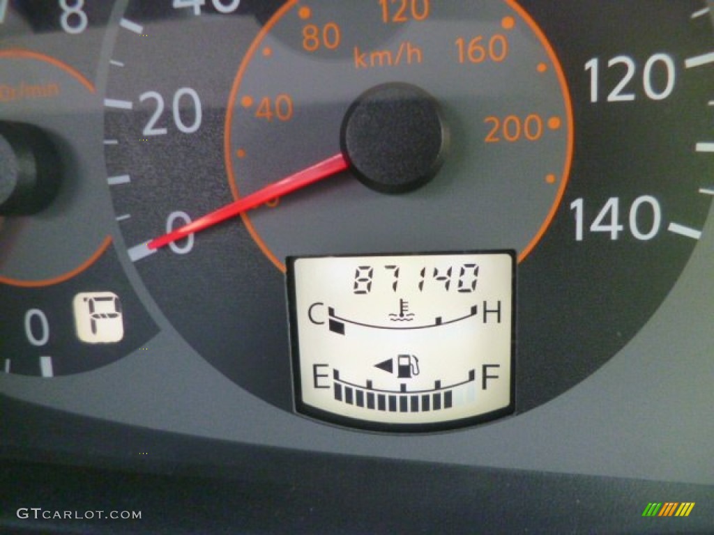 2005 Quest 3.5 S - Coral Sand Metallic / Beige photo #20