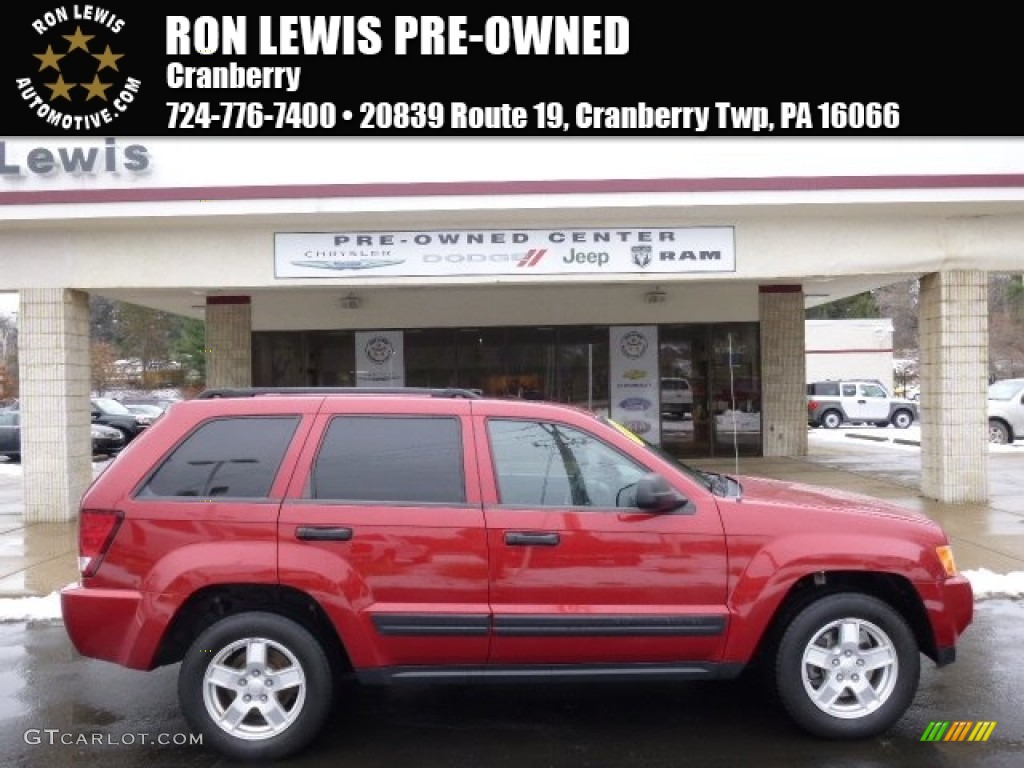 2006 Grand Cherokee Laredo 4x4 - Red Rock Crystal Pearl / Medium Slate Gray photo #1