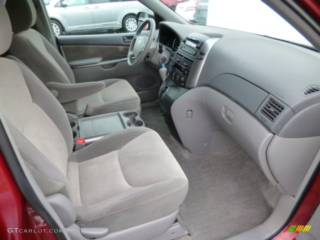 Stone Interior 2010 Toyota Sienna LE Photo #89587559