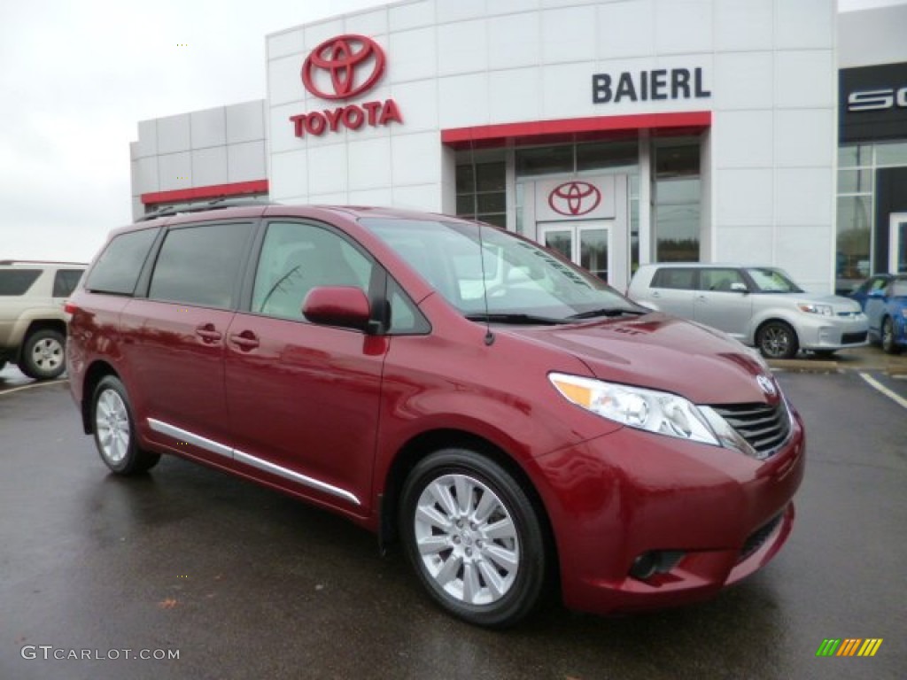 2013 Sienna LE AWD - Salsa Red Pearl / Light Gray photo #1