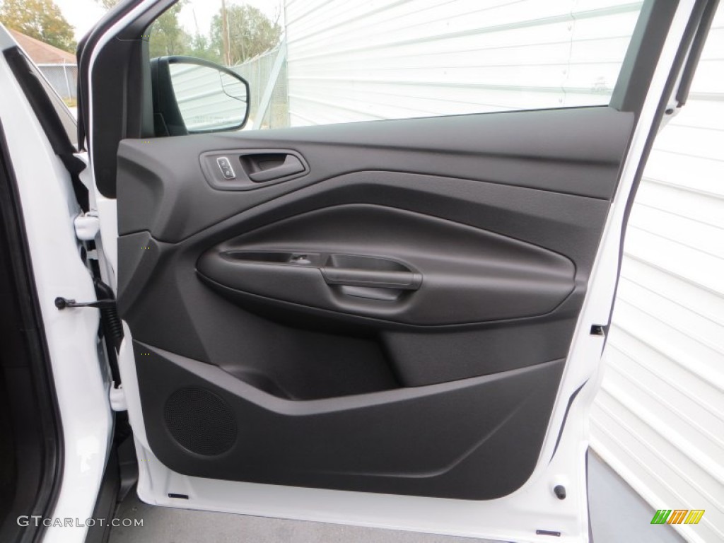 2014 Escape S - Oxford White / Charcoal Black photo #16