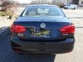 Black - Jetta SE Sedan Photo No. 5