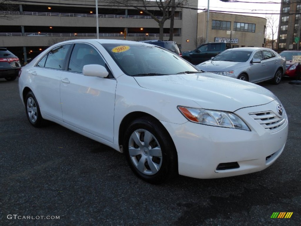 Pearl White С†РІРµС‚ Toyota