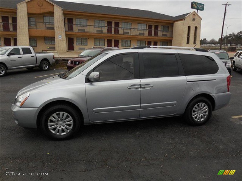 2011 Sedona LX - Titanium Silver / Gray photo #5