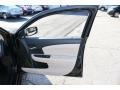 Black - 200 Limited Sedan Photo No. 16