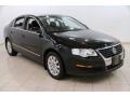 Deep Black - Passat Turbo Sedan Photo No. 1