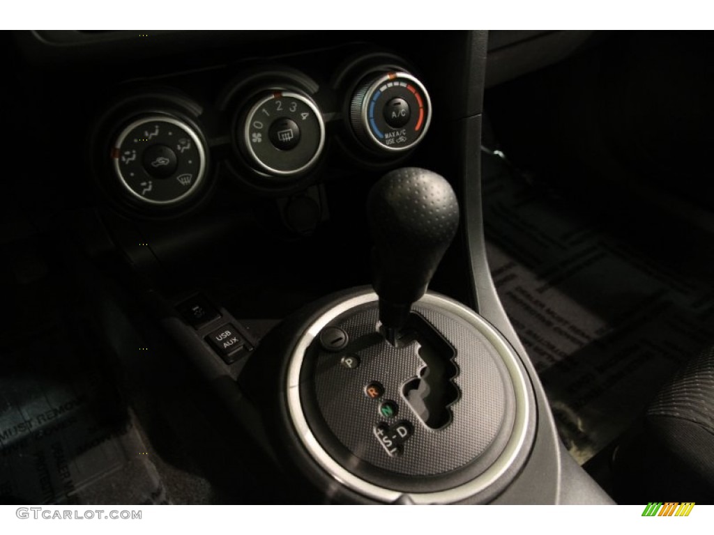2011 tC  - Nautical Blue Mica / Dark Charcoal photo #9
