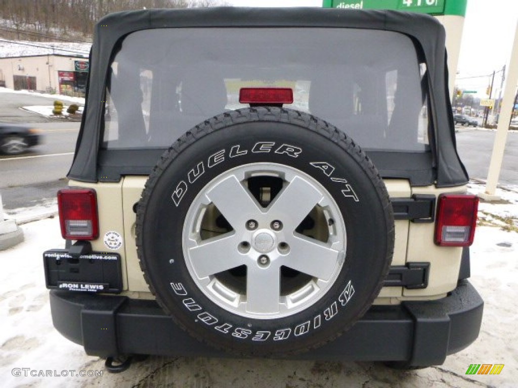 2011 Wrangler Sport S 4x4 - Sahara Tan / Black photo #4