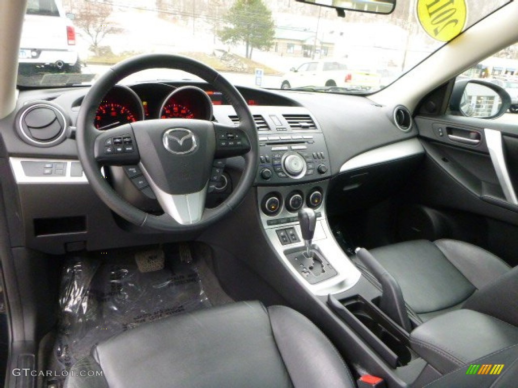 2011 MAZDA3 s Grand Touring 4 Door - Black Mica / Black photo #12