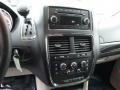 True Blue Pearl - Grand Caravan SXT Photo No. 18
