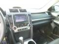 Super White - Camry SE Photo No. 22