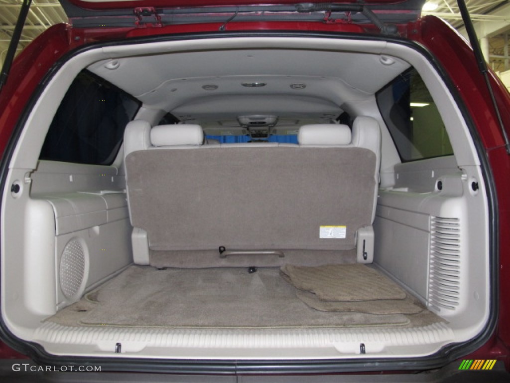 2005 Escalade ESV AWD - Red E / Shale photo #7