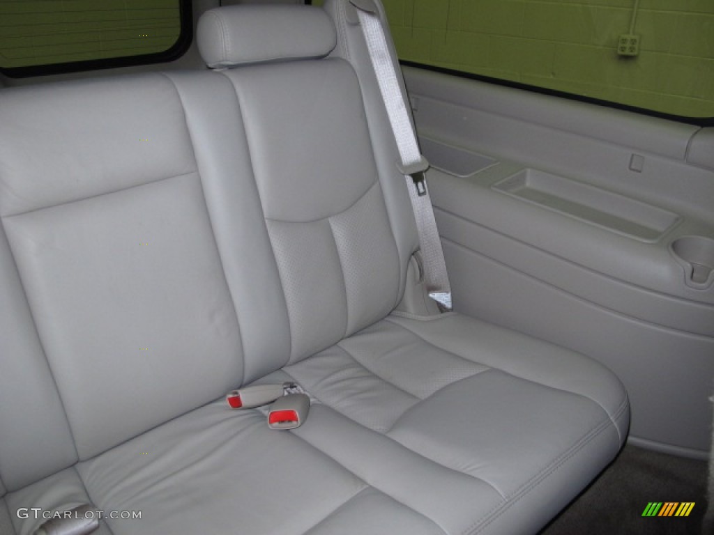 2005 Escalade ESV AWD - Red E / Shale photo #18