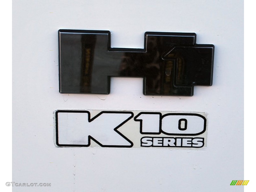 2003 Hummer H1 Wagon Marks and Logos Photo #89611805