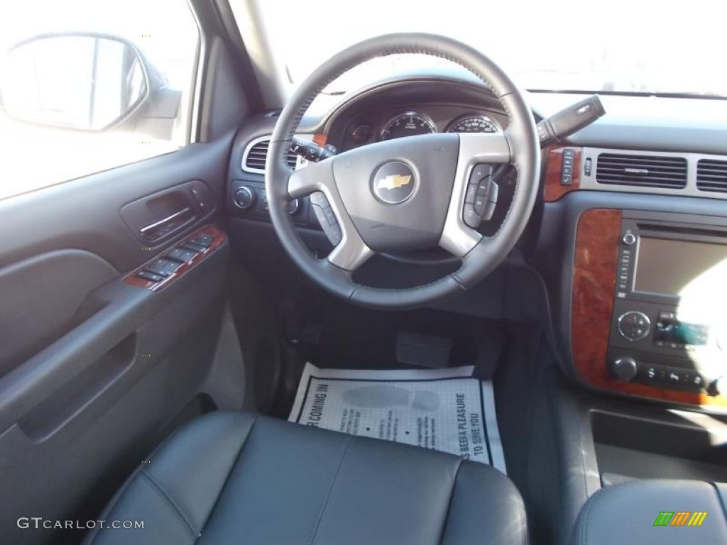 2014 Suburban LTZ 4x4 - Summit White / Ebony photo #9