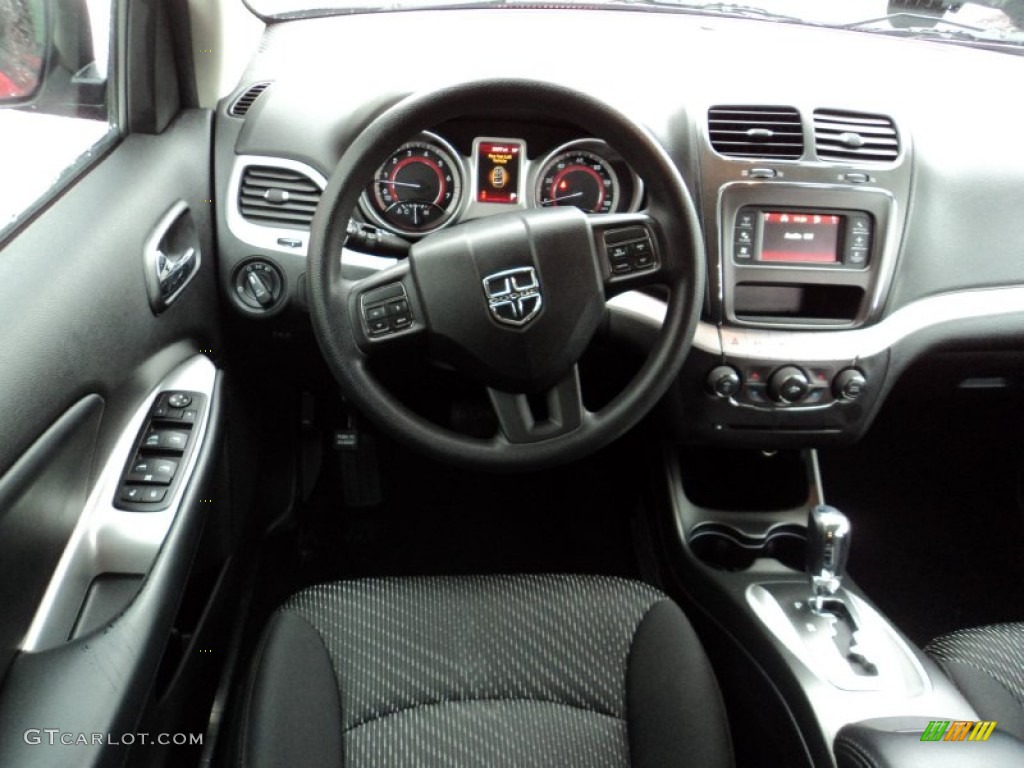 2013 Journey SXT AWD - Bright Red / Black photo #4