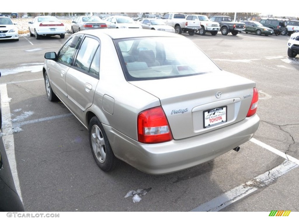 2002 Protege LX - Light Sandalwood Metallic / Beige photo #3