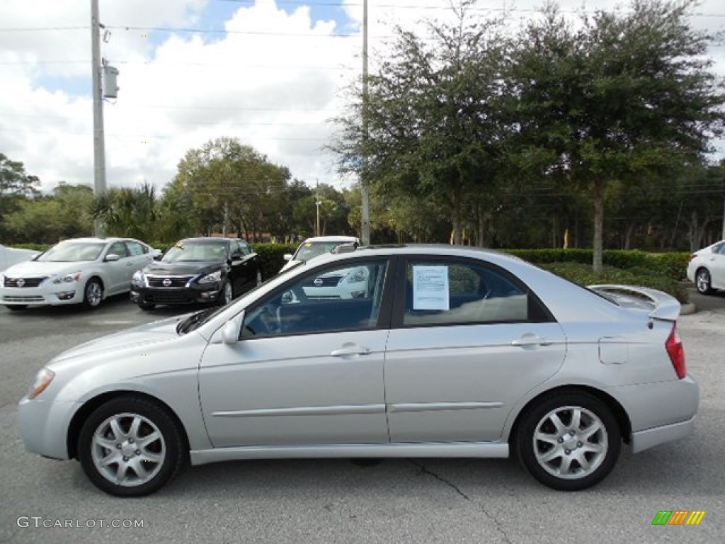 2006 Spectra SX Sedan - Clear Silver / Gray photo #2