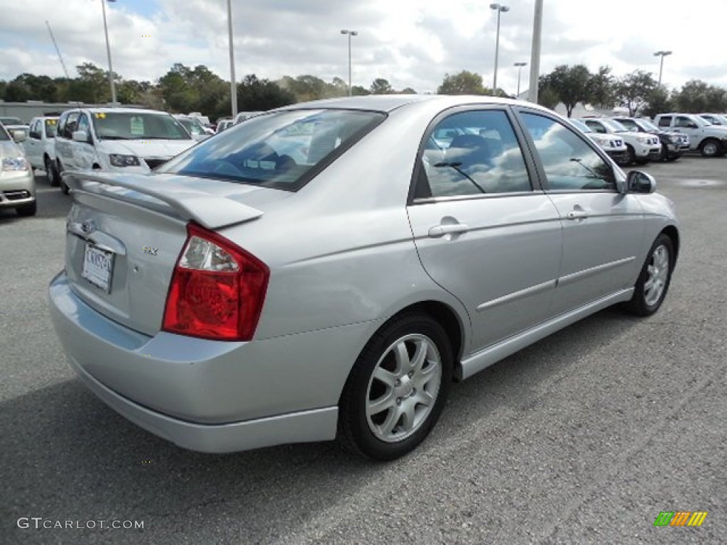 2006 Spectra SX Sedan - Clear Silver / Gray photo #8