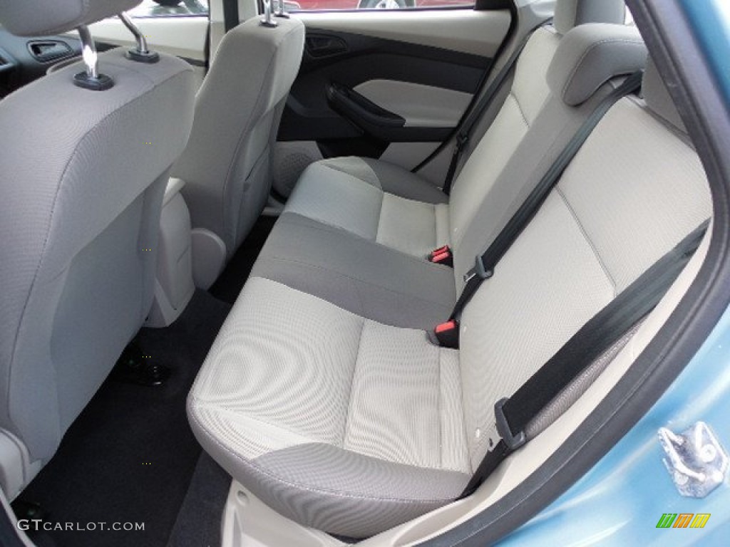 2012 Focus SE Sedan - Frosted Glass Metallic / Stone photo #5