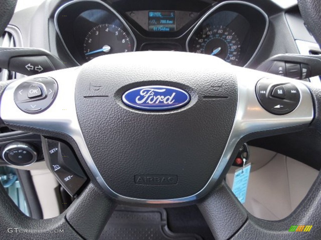 2012 Focus SE Sedan - Frosted Glass Metallic / Stone photo #21