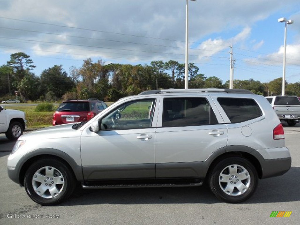 2009 Borrego EX V6 - Bright Silver / Gray photo #2