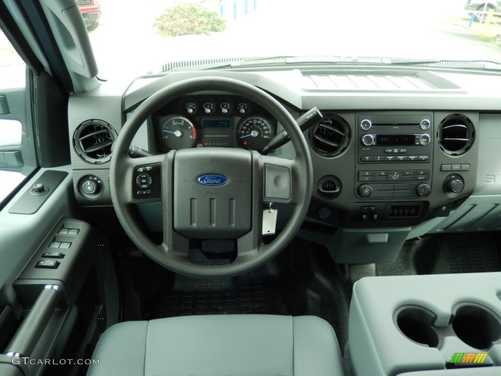 2014 Ford F350 Super Duty XL Crew Cab Dually Dashboard Photos