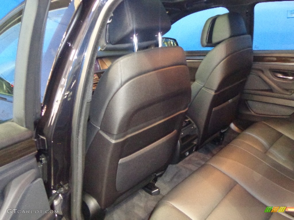 2013 5 Series 550i xDrive Sedan - Carbon Black Metallic / Black photo #28