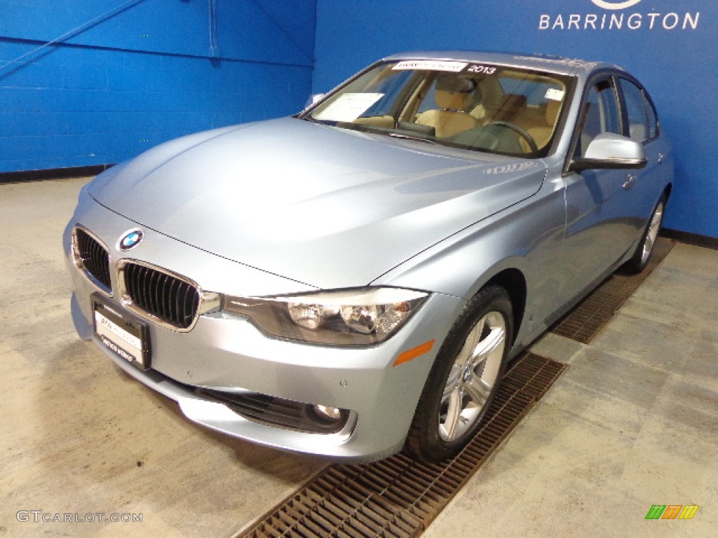 2013 3 Series 328i xDrive Sedan - Liquid Blue Metallic / Venetian Beige photo #1