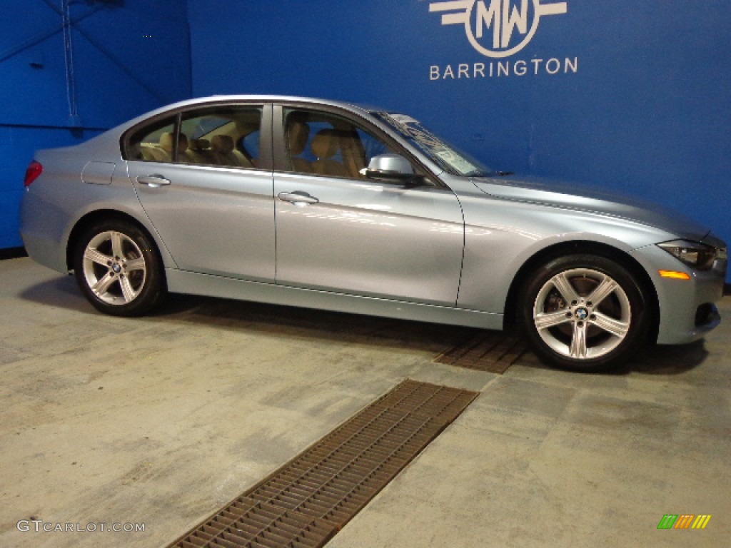2013 3 Series 328i xDrive Sedan - Liquid Blue Metallic / Venetian Beige photo #9