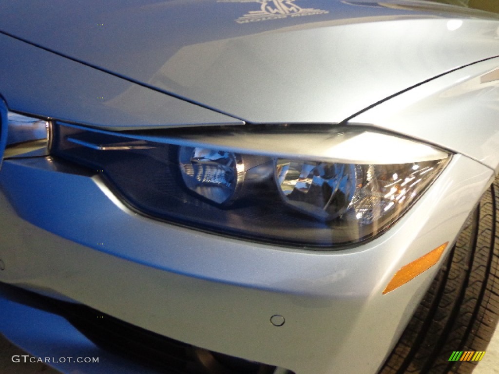 2013 3 Series 328i xDrive Sedan - Liquid Blue Metallic / Venetian Beige photo #10