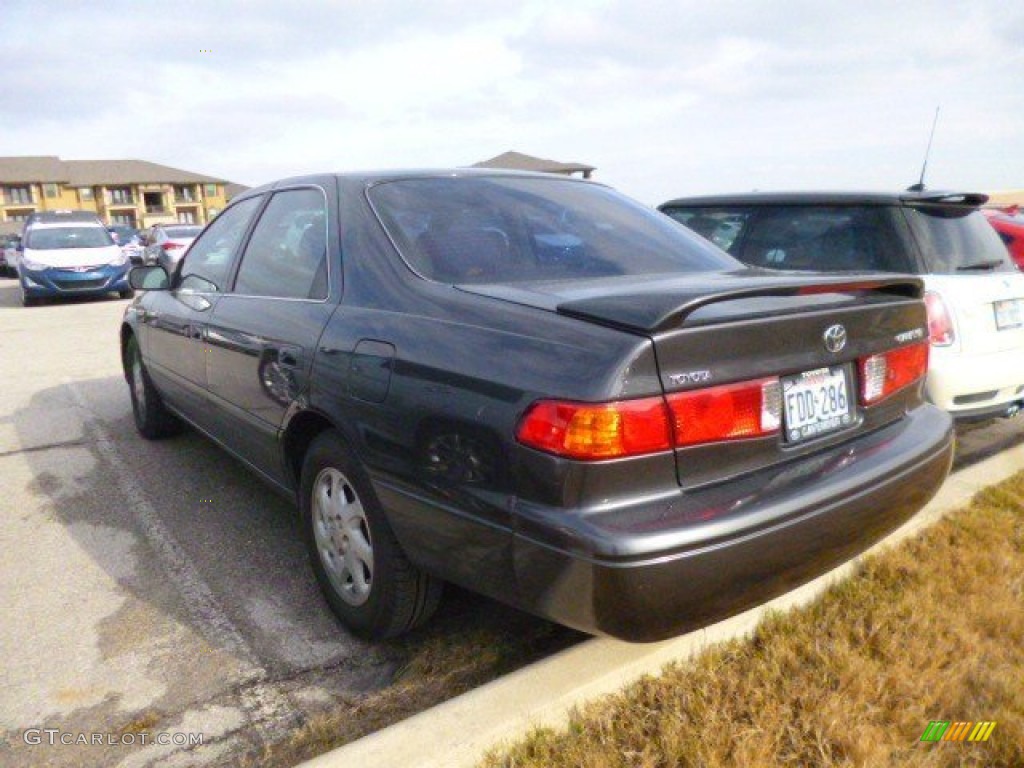 2000 Camry LE - Graphite Gray Pearl / Gray photo #5
