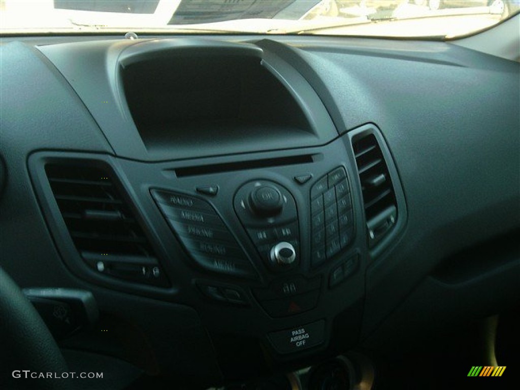 2014 Fiesta SE Hatchback - Storm Gray / Charcoal Black photo #11
